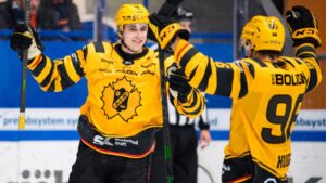 Skellefteå ny serieledare efter 6-3 mot Växjö