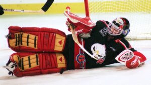 Malmöpågen som blev guld värd – Old School Hockey Roger Nordström