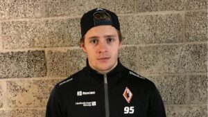 Svensken skickas ned igen – tvingas inleda i ECHL