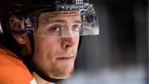 Tuffa steget från Allsvenskan till SHL: ”Inte bara att hoppa in och göra massa poäng”