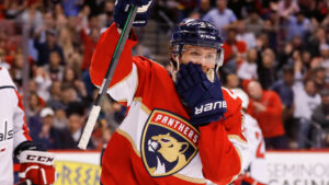 Carter Verhaeghe med fem poäng i Florida Panthers jättevändning