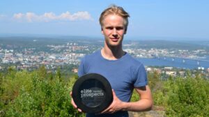 En värdig vinnare av Elite Prospects Award 2018: ”Jag är stolt”