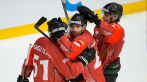 Frölunda gruppsegrare efter ny dansk kross