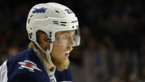 Patrik Laine stekhet – sköt dubbla mål för tredje gången på fyra matcher