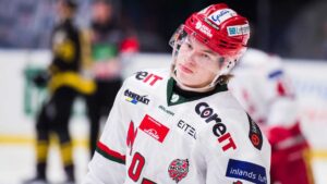 Fyra poäng av Modo-forwarden – höll på att tappa matchen