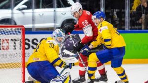 Rysare väntar i VM-finalen