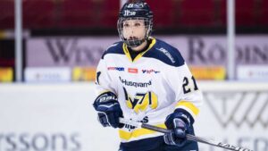 HV-forwarden stängs av fyra matcher i SDHL