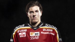 Ytterligare en yngling till SHL-debut: Blir näst yngsta debutanten genom tiderna