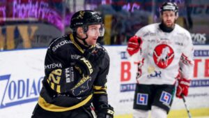 Forwarden återvänder till AIK på korttidskontrakt