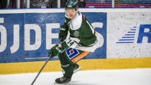 Tappar två spelare till juniorlandslagen – lånar från SHL-klubb