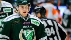 Färjestadstalangen klar för spel i HockeyAllsvenskan: ”Har verkligen framtiden för sig”