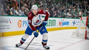 Nathan MacKinnon närmar sig en återkomst