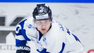 Karlskogas poängkung: ”SHL gör allt för att få bestämma”