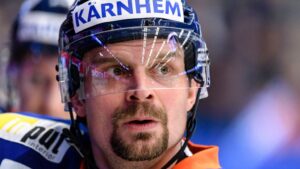 Förre SHL-stjärnans besked: Lägger av