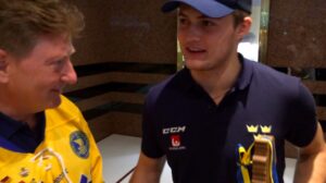 VIDEO: Här prisas William Nylander