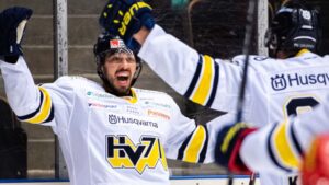 Segersviten lever – HV71 avgjorde med 24 sekunder kvar