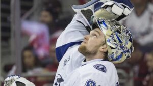 Stanley Cup-favoritens tunga smäll – målvaktsesset kan bli borta länge