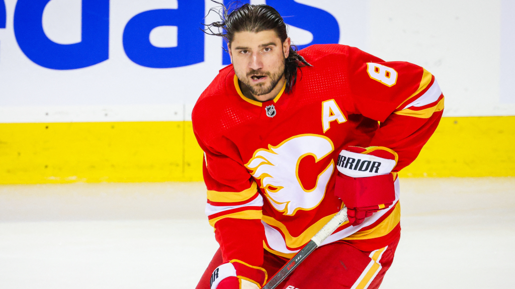 Chris Tanev trejdad från Calgary via New Jersey till Dallas