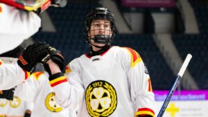 Malia Schneider lämnar Brynäs för Ottawa