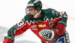 Två mål för Michelle Karvinen när Frölunda HC vann mot Linköping