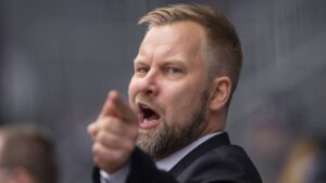 Mikko Manner hoppas på fest: “Finländare brukar ha bra fester”