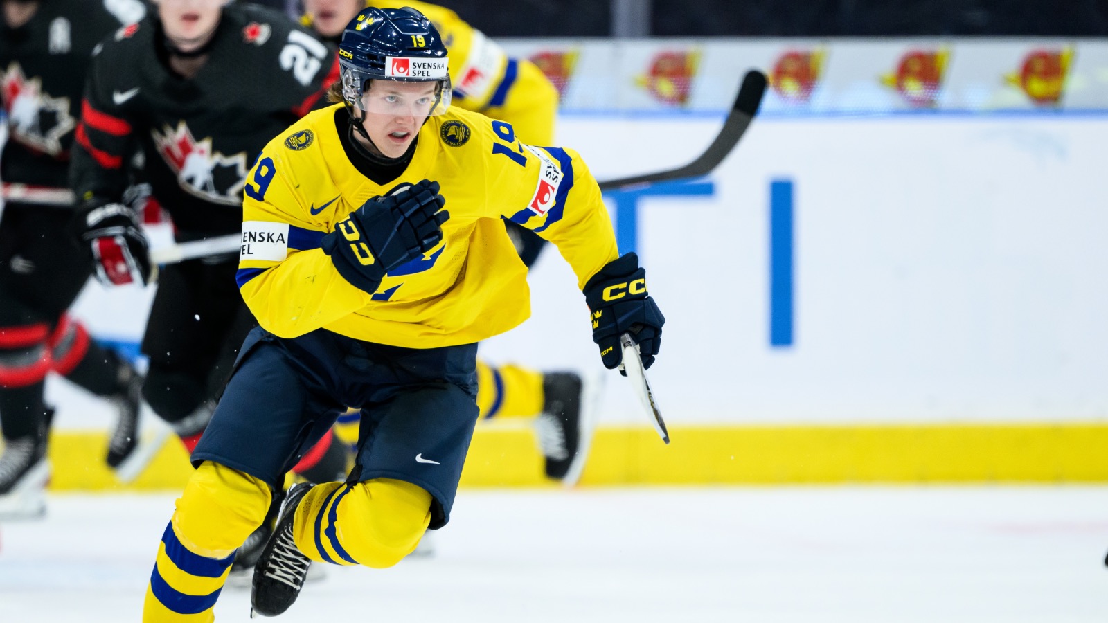 Rasmus Rudslätt kan spela i Hockeyettan – registrerats av Brödernas/Väsby