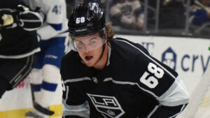 Samuel Fagemo kallas upp till NHL av Los Angeles Kings