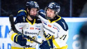 HV71 vann första finalmatchen–Efter rysare