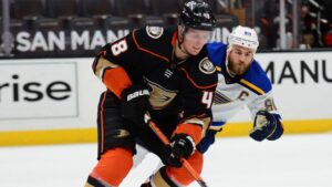 Anaheim Ducks förlänger kontraktet med VM-svensken