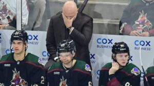 Uppgifter: Arizona Coyotes kan inte förlänga spelarnas kontrakt