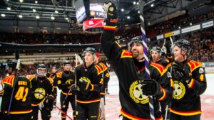 Måns Karlsson om Brynäs – Karlskoga: Det imponerar mest med Brynäs