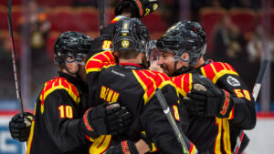 Brynäs ryckte i sista perioden och vann mot AIK