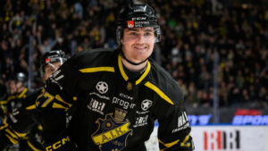 Christoffer Björk stannar i AIK: “En klubb jag älskat sedan barnsben”