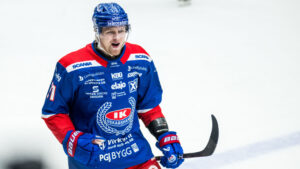 Hampus Karlsson stannar i Oskarshamn