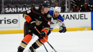 Klart: Isac Lundeström förlänger med Anaheim Ducks