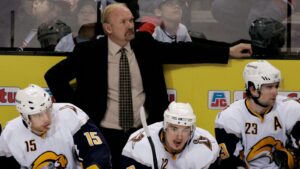 Lindy Ruff tar över som coach för Buffalo Sabres