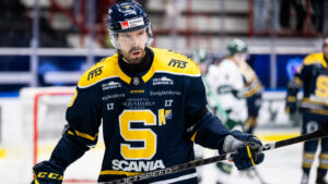 Södertäljes smäll: Linus Videll missar toppmötet med Brynäs