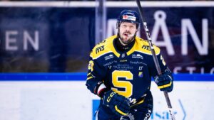 Marcus Eriksson om SHL-intresset: “Klart det är kul”