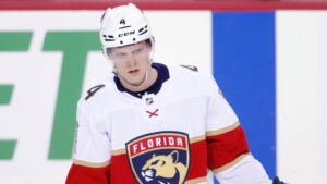 Olli Juolevi sätts upp på waivers av Florida Panthers