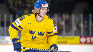 Glädjebeskedet: Rasmus Dahlin tackar ja till VM