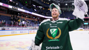 Victor Brattström klar för AIK