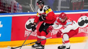 HOCKEY-VM: Joachim Blichfeld sköt Danmark till vinst mot Österrike