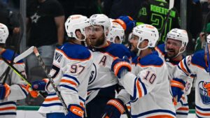 Connor McDavid hjälte – i femte perioden