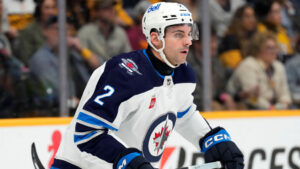 Dylan DeMelo skriver fyraårskontrakt med Winnipeg Jets