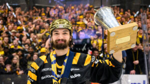 Dylan Sikura lämnar Skellefteå – klar för KHL-spel