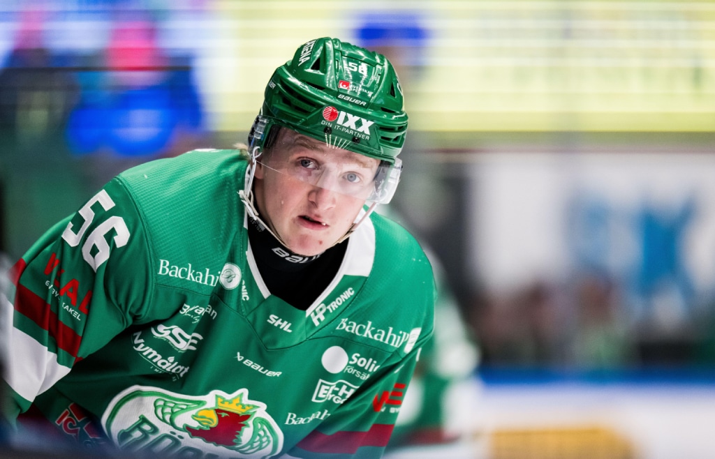 Svensken Hyllas Vi Noterade Honom Hockeysverige se Svensken Hyllas Vi Noterade Honom Hockeysverige se