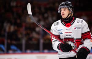 Forwarden lånas ut till Hockeyallsvenskan