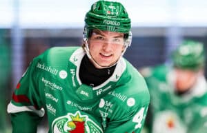 18-åringen skriver SHL-kontrakt: “Väldigt glad”