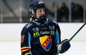 Isabelle Leijonhielm i målform när Djurgården vann mot Brynäs