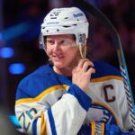 Ljus i mörkret – Rasmus Dahlin gör comeback